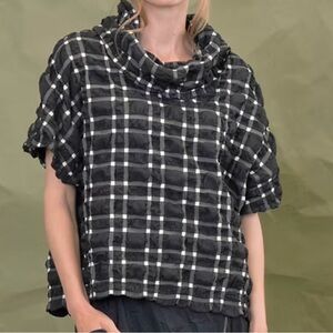 CHALET ET CECI Kyoko Reversible Top Black White Windowpane Bubble Crinkle Small